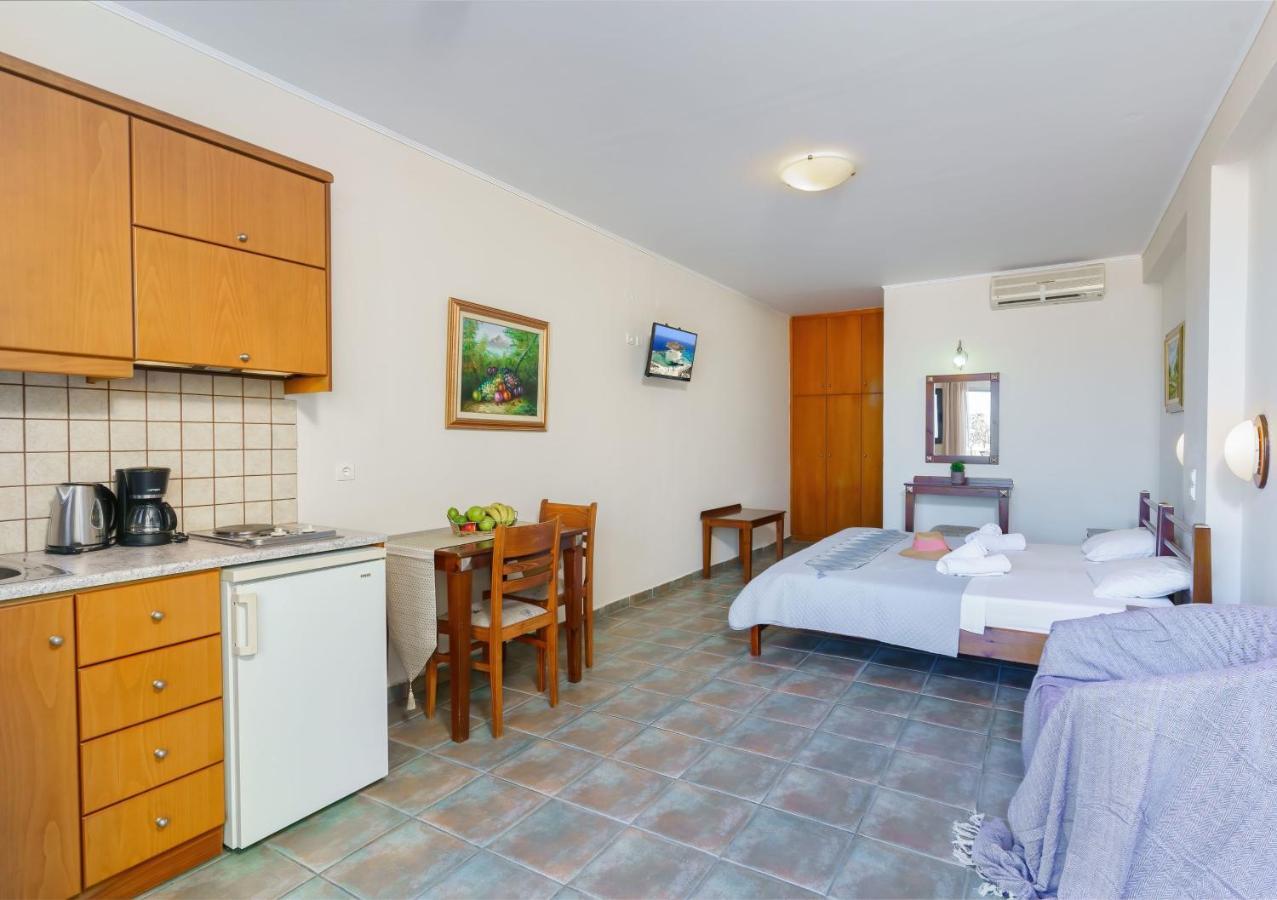 Sunrise Suites & Apartments Kalyves Ngoại thất bức ảnh