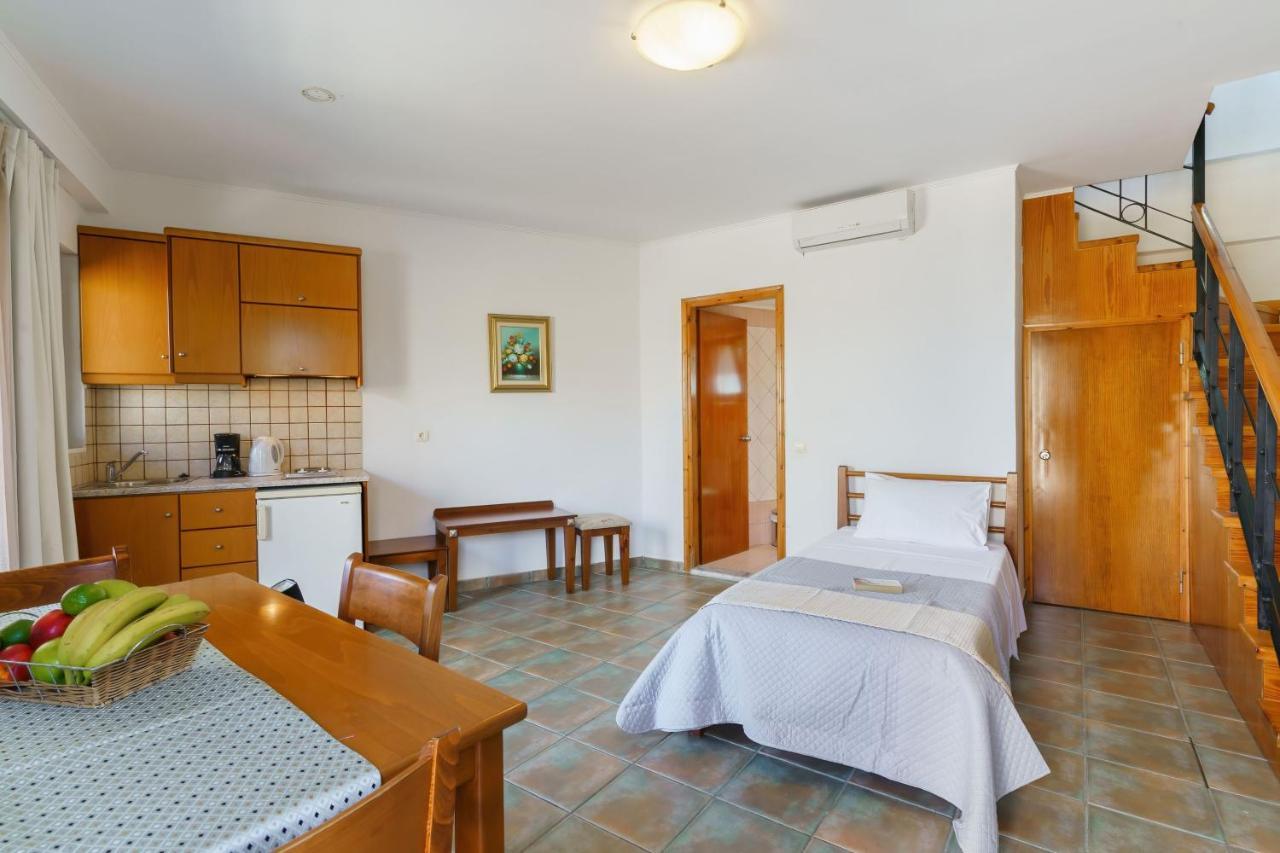Sunrise Suites & Apartments Kalyves Phòng bức ảnh